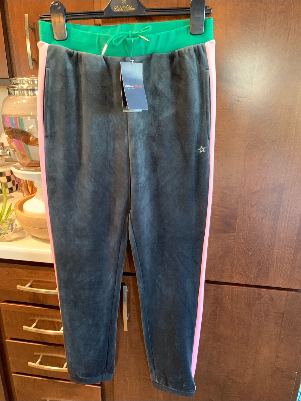 NWT The Hamptons Sweatpants by Lohla Sport Size S